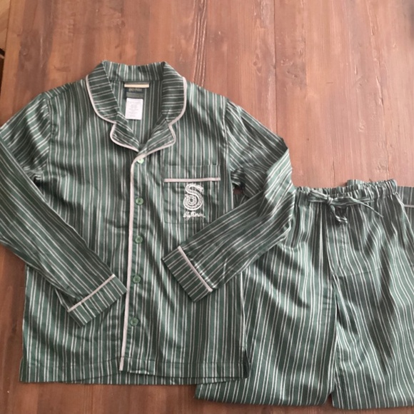 Pottery Barn Teen Harry Potter Slytherin Pajamas Small Green Stripe NWOT - Picture 5 of 16